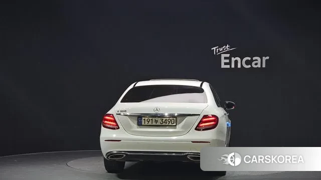 Mercedes-Benz E-Class W213 id 3313271 из Кореи 14