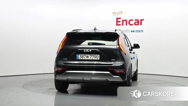 Kia Di Ol Nu Niro id 4646411 из Кореи 26