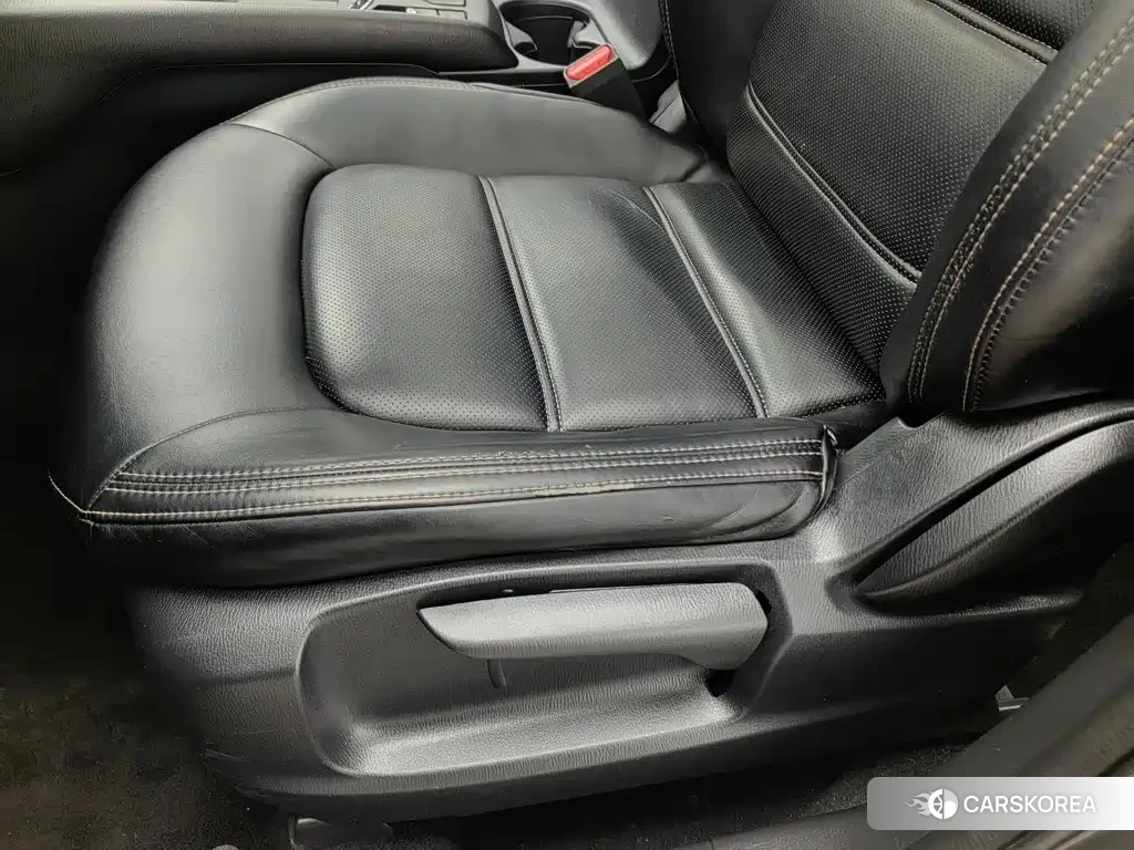 Mazda CX-5 id 4685871 из Китая 18