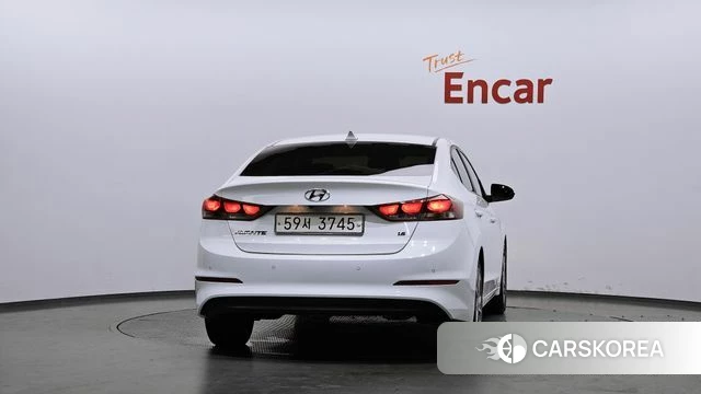Hyundai Avante AD id 4596152 из Кореи 14