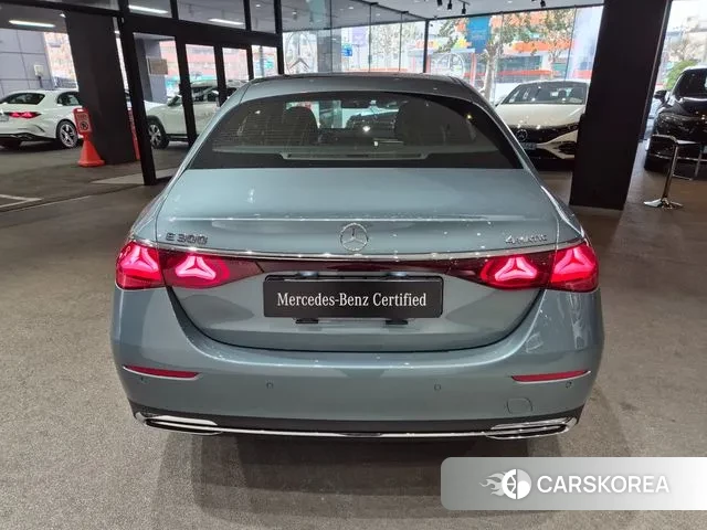 Mercedes-Benz E-Class W214 id 3477159 из Кореи 14