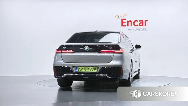 BMW 7 Series (G70) id 3870038 из Кореи 14