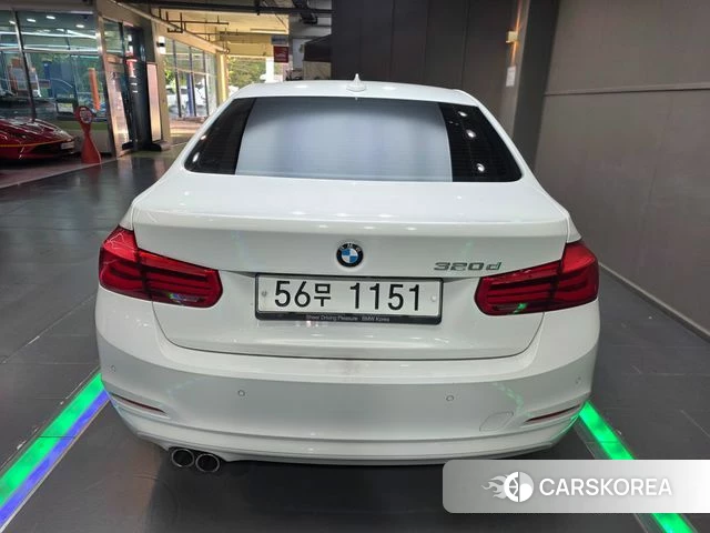 BMW 3 Series (F30) 2018 Белый из Кореи, фото 4