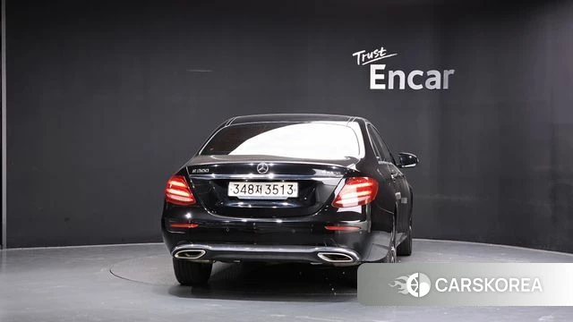 Mercedes-Benz E-Class W213 id 4882474 из Кореи 14