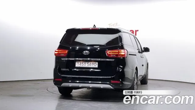 Kia The New Carnival id 2715843 из Кореи 14