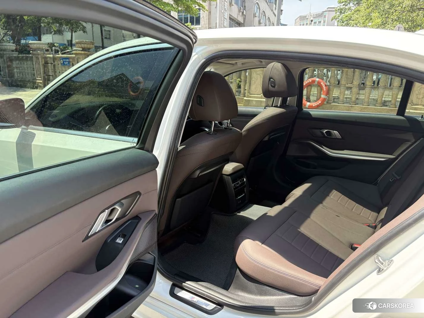 BMW 3 series id 4413404 из Китая 12