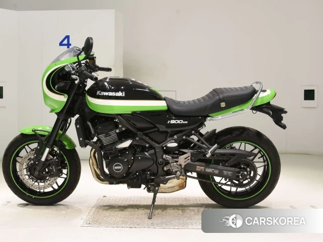 Kawasaki Z900RS CAFE 2020 из Японии