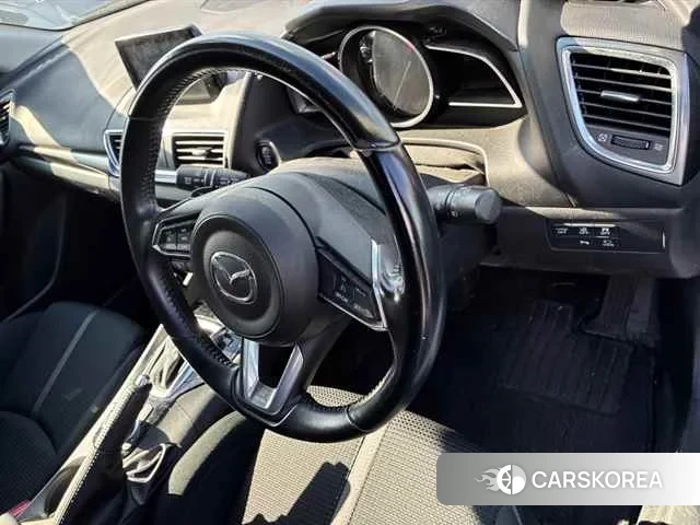 Mazda Axela 2018 из Японии, фото 4