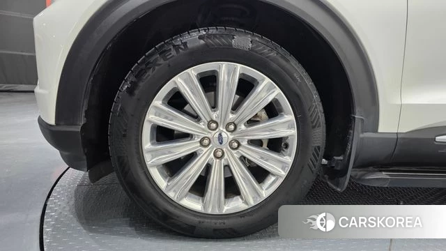 Ford Explorer 6th Generation id 4501684 из Кореи 27
