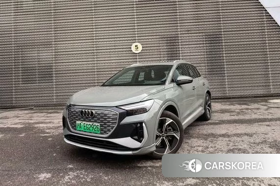 Audi Q4 e-tron 2024 Темно-серый из Китая, фото 4