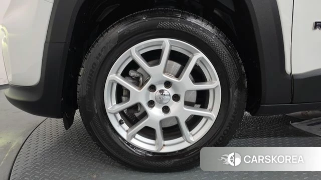 Jeep Renegade id 4683683 из Кореи 27