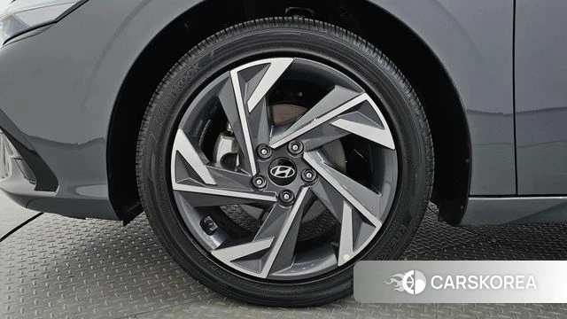 Hyundai The New Avante (CN7) id 4927956 из Кореи 34
