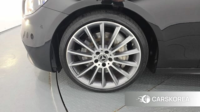 Mercedes-Benz E-Class W213 id 4631398 из Кореи 26