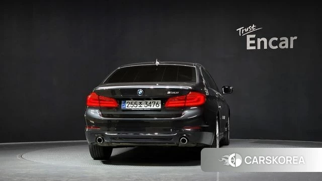 BMW 5 Series (G30) id 3801722 из Кореи 14