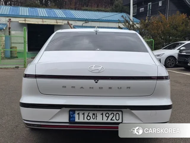 Hyundai Grandeur (GN7) id 3507961 из Кореи 14
