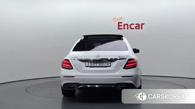 Mercedes-Benz E-Class W213 id 3264837 из Кореи 14