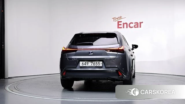 Lexus UX250h id 4760034 из Кореи 24