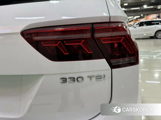 Volkswagen Tiguan L id 4272744 из Китая 21