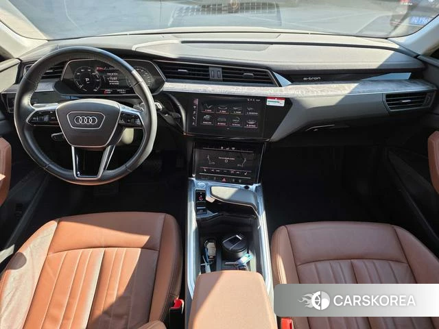 Audi e-tron (imported) 2022 Черный из Китая, фото 5