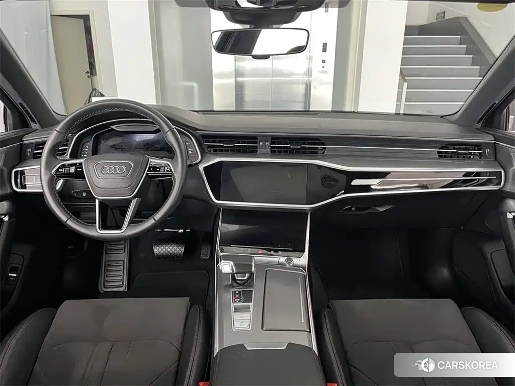 Audi A6L id 4654421 из Китая 7