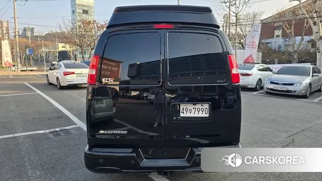 Chevrolet Express Van id 2344141 из Кореи 14