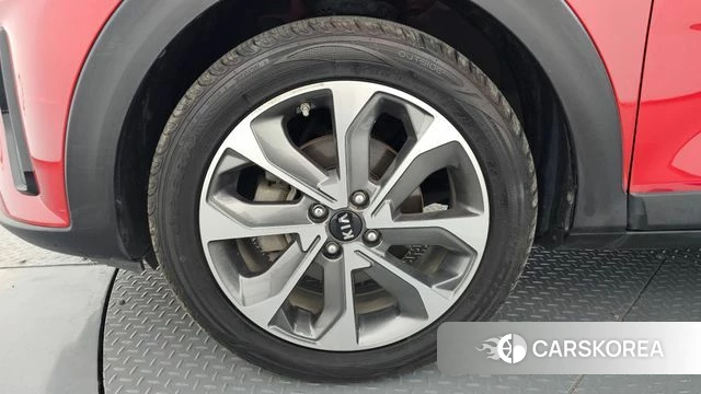 Kia Stonic id 3845525 из Кореи 14