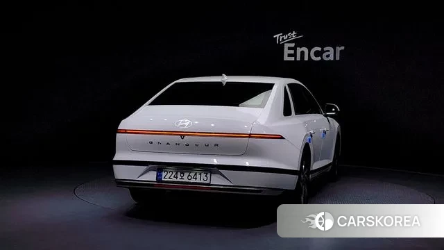 Hyundai Grandeur Hybrid (GN7) id 3447032 из Кореи 14