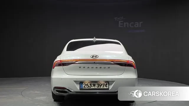 Hyundai The New Grandeur IG id 3454129 из Кореи 14