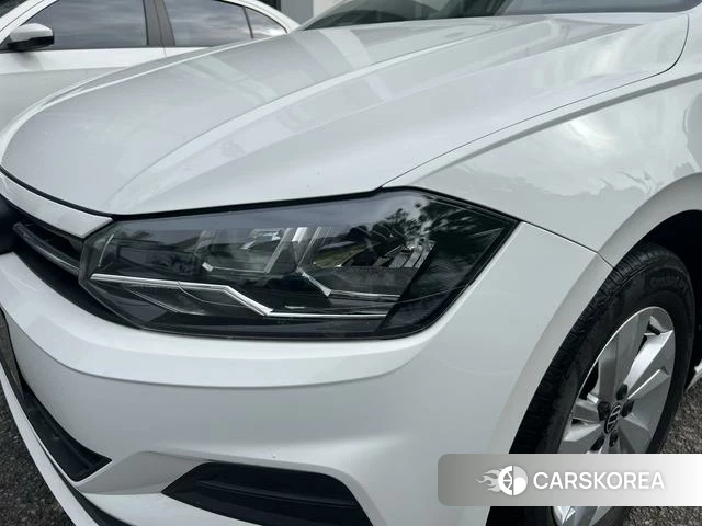 Volkswagen Polo id 4258505 из Китая 18