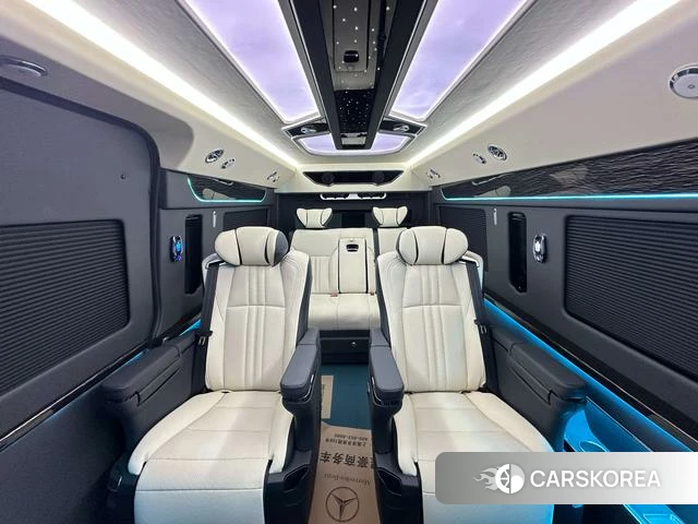Toyota Hiace 2026 Черный из Китая, фото 6