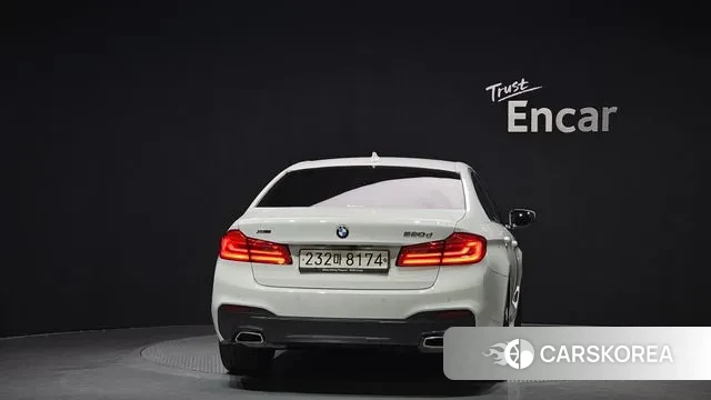 BMW 5 Series (G30) id 3291465 из Кореи 14