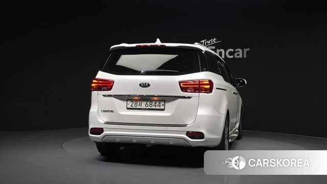 Kia The New Carnival id 4605127 из Кореи 25