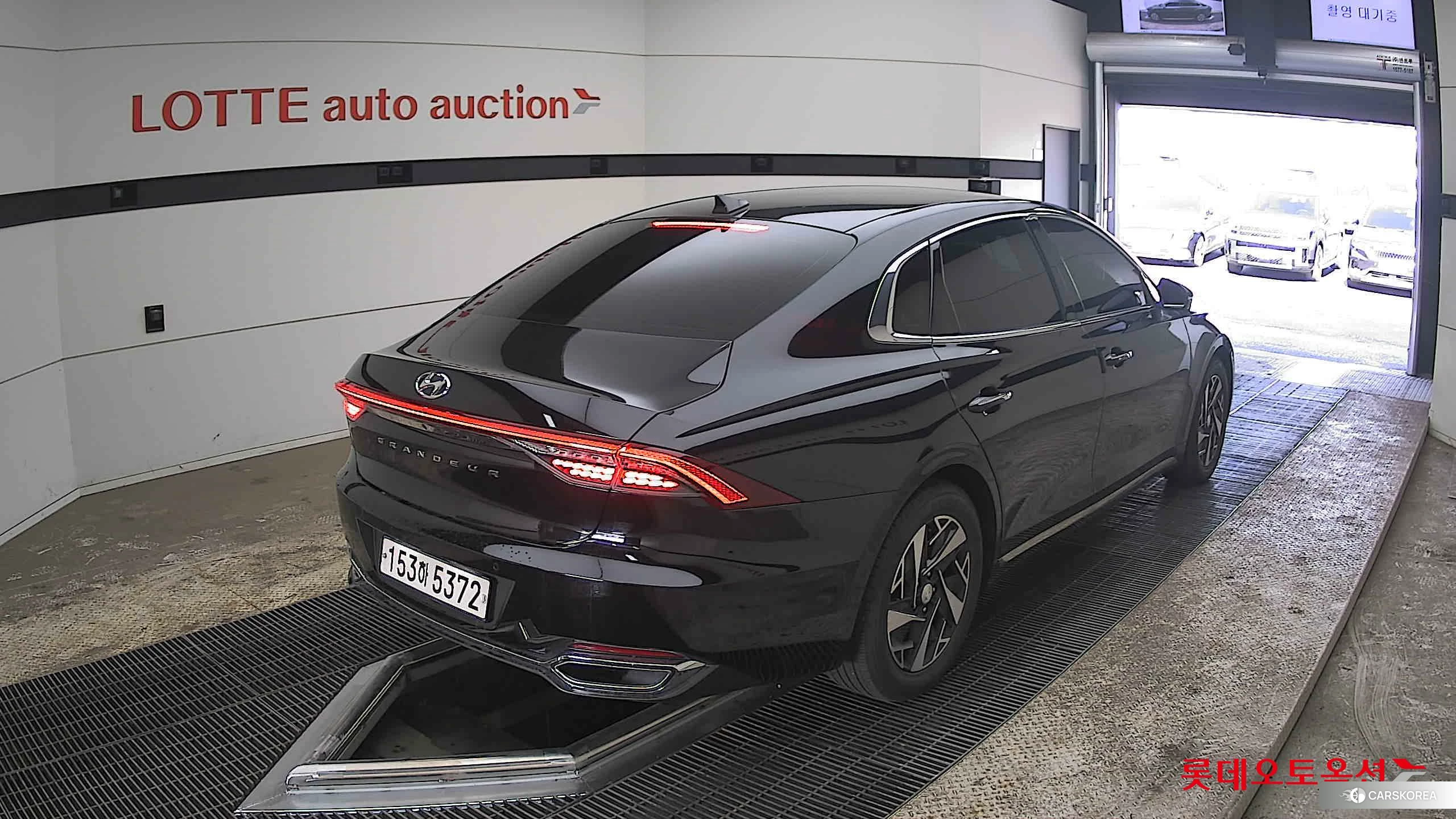 Hyundai Grandeur Hybrid id 3869281 из Кореи 32