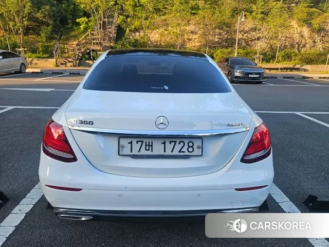 Mercedes-Benz E-Class W213 id 2981550 из Кореи 12