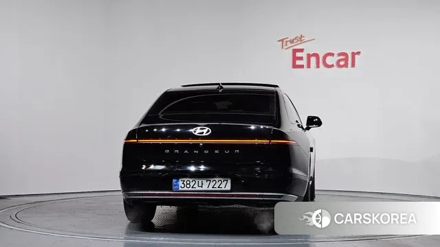 Hyundai Grandeur (GN7) id 3502975 из Кореи 14