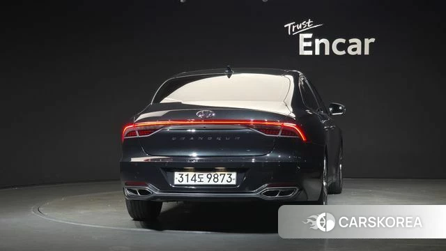 Hyundai The New Grandeur IG id 4464506 из Кореи 14