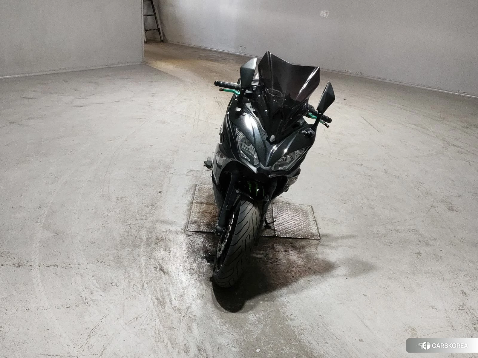 Kawasaki NINJA 650 2019 из Японии, фото 2