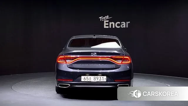 Hyundai Grandeur IG id 2247978 из Кореи 14