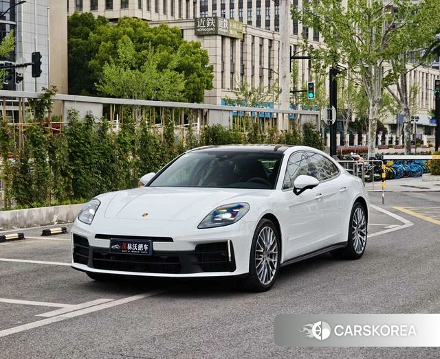 Porsche Panamera id 3957704 из Китая 21