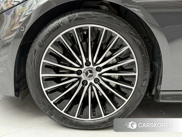Mercedes-Benz CLE level id 4299713 из Китая 13
