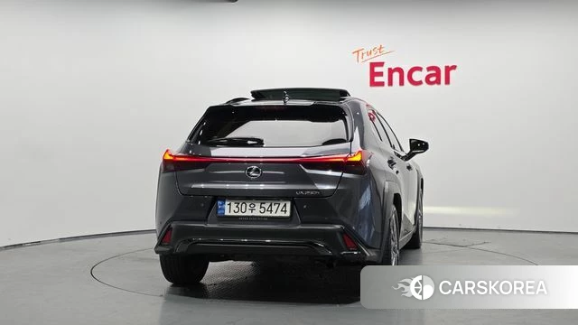 Lexus UX250h id 4360568 из Кореи 26