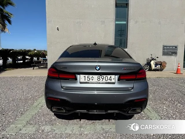 BMW 5 Series (G30) id 3474782 из Кореи 14