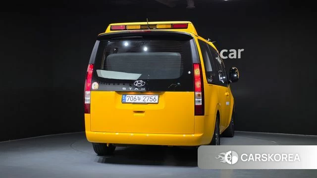 Hyundai Staria id 3892090 из Кореи 14