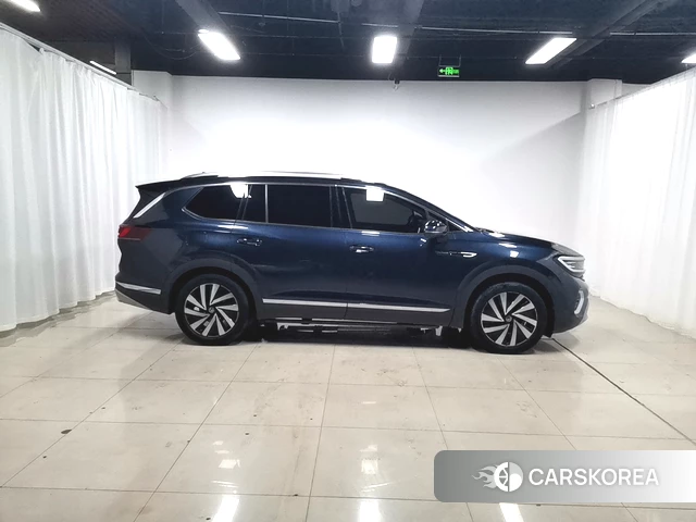Volkswagen Talagon id 4510791 из Китая 14