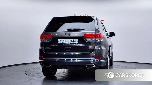 Jeep Grand Cherokee id 3703820 из Кореи 14