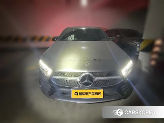 Mercedes-Benz Class A 2023 Темно-серый из Китая, фото 4