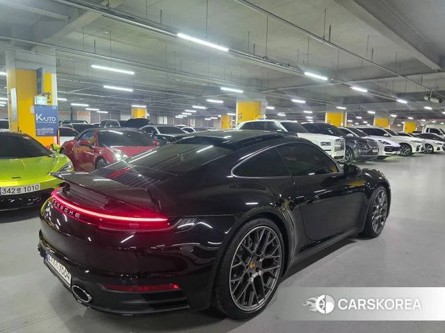 Porsche 911(992) id 4453344 из Кореи 13
