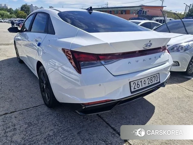 Hyundai Avante Hybrid (CN7) id 3196577 из Кореи 11