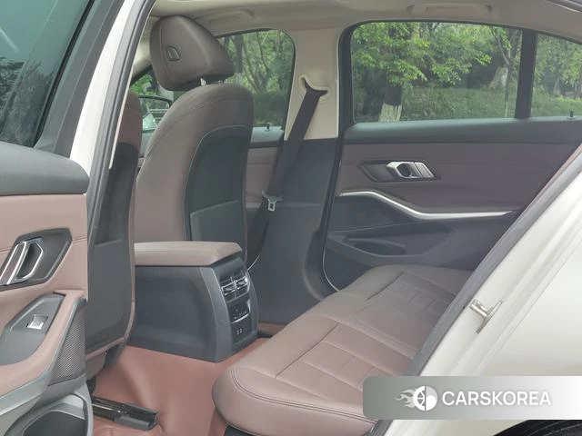 BMW 3 series id 4257381 из Китая 11