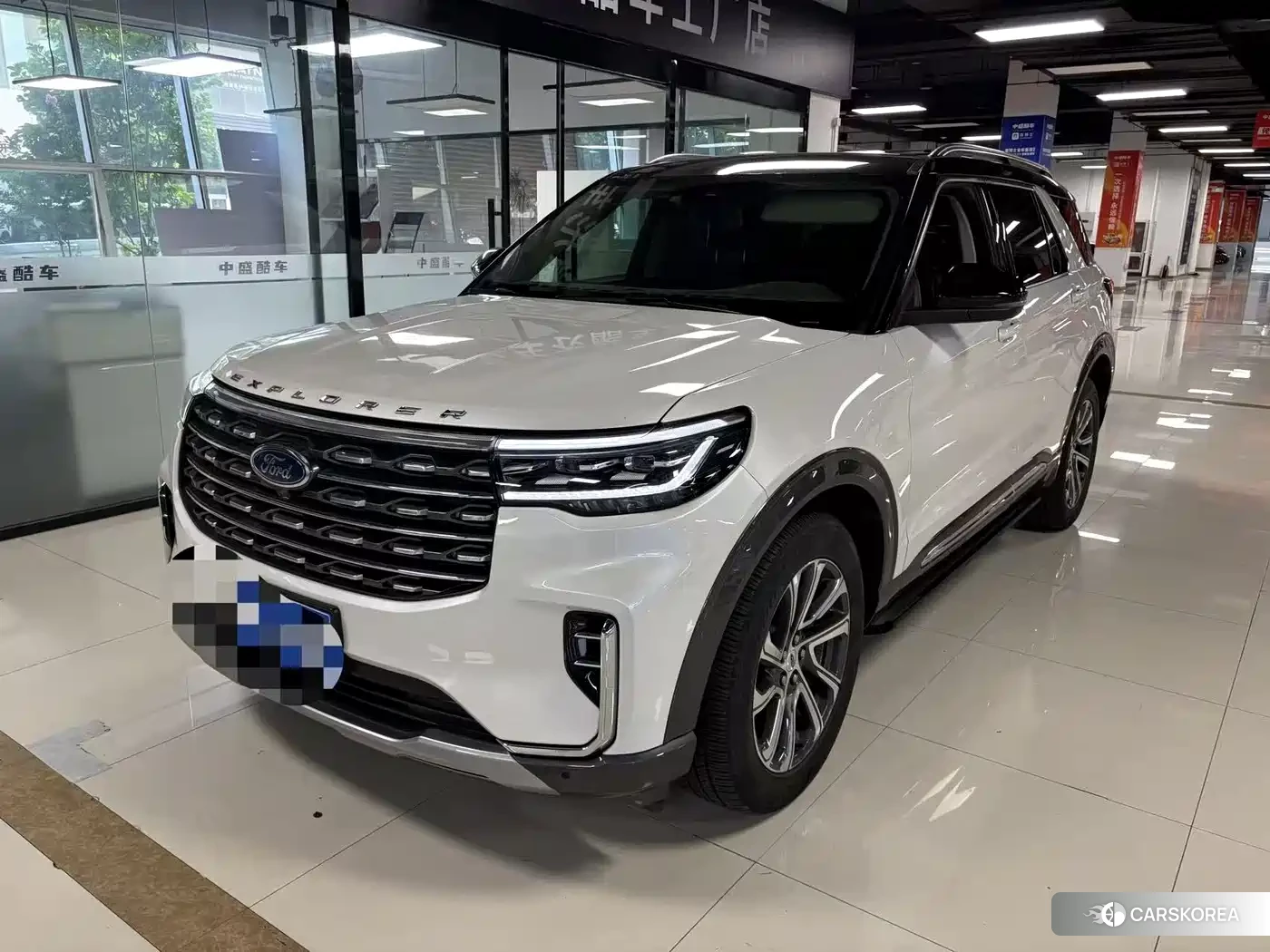 Ford Explorer 2023 Белый из Китая, фото 4